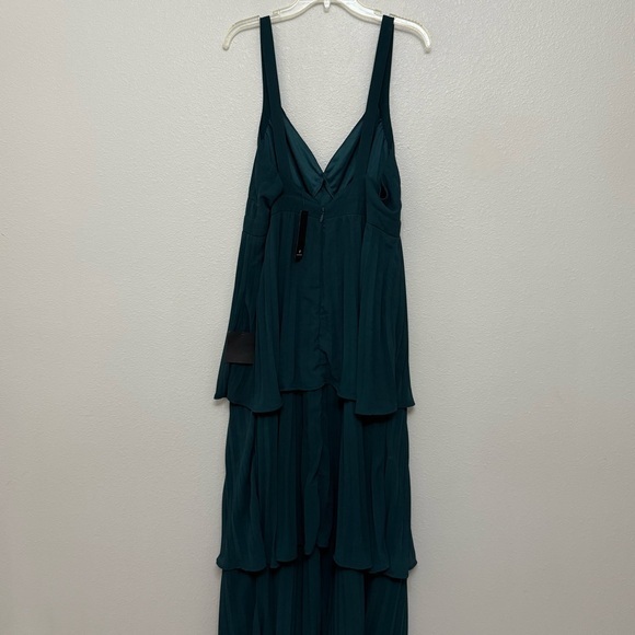 NEW Lulus Perfection Emerald Green Pleated Tiered Backless Maxi Dress Formal - Picture 7 of 9